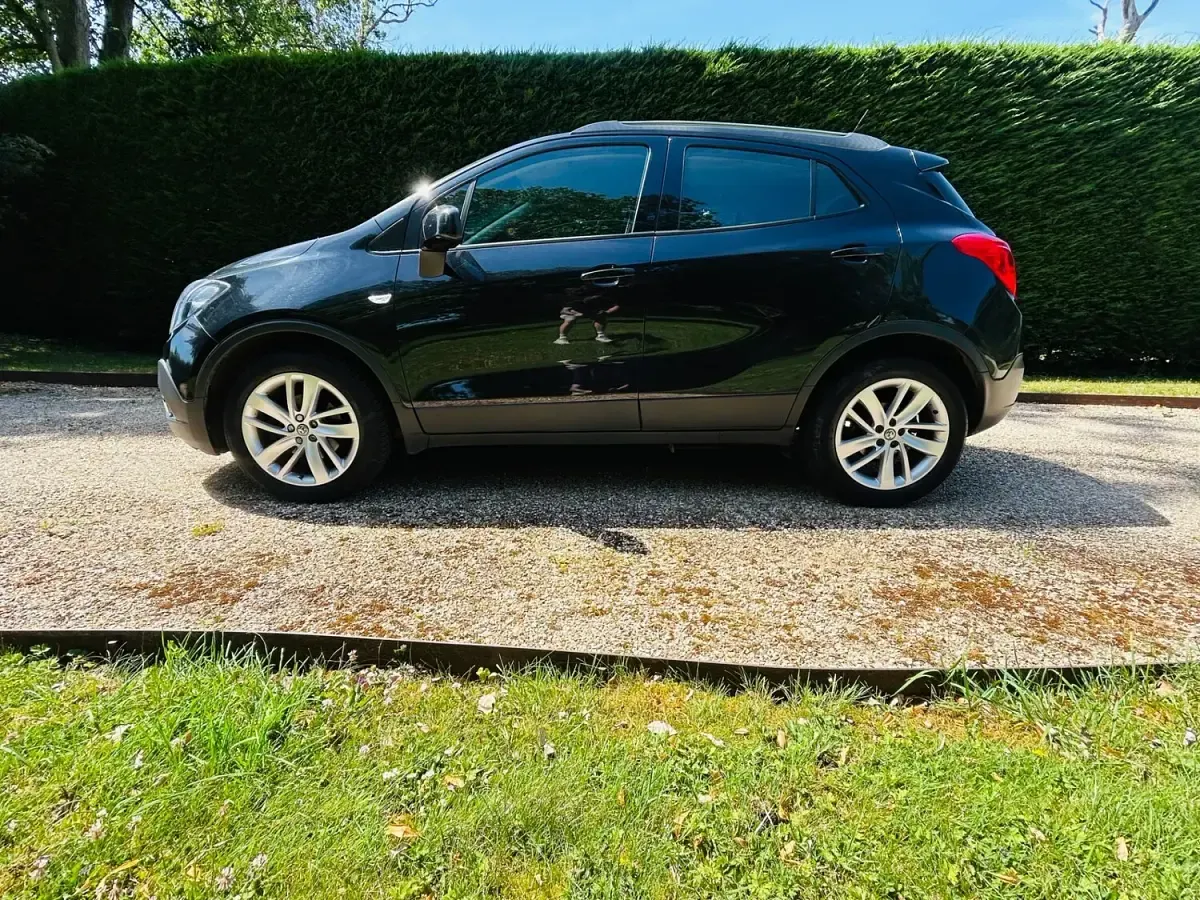 Used Vauxhall Mokka 136 HP (100 kW) 2016 Black SUV