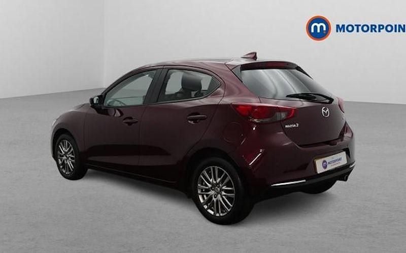 Used Mazda 2 Inclusive 90 HP (66 kW) 2021 Red Hatchback