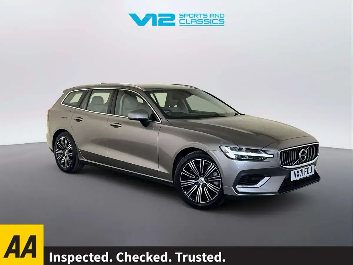 Used Volvo V60 Inscription 303 HP (222 kW) 2021 Estate