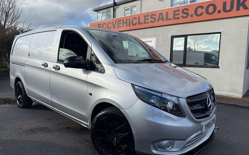 Begagnad Mercedes Vito 102 HK (75 kW) 2019 Van