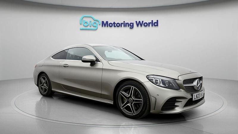Begagnad Mercedes C200 AMG line 184 HK (135 kW) 2020 Sportkupé