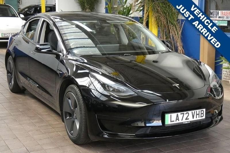 Used Tesla Model 3 RWD 11 kW (15 HP) 2023 Sedan