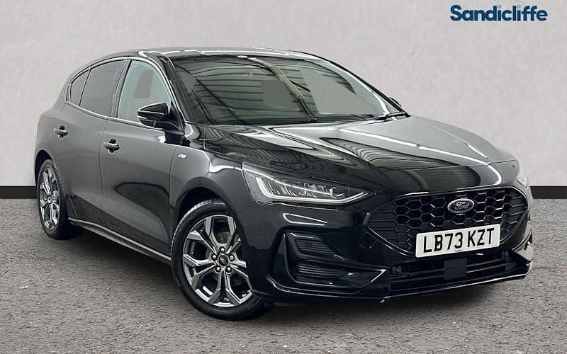 Used 2023 Ford Focus ST-Line Hatchback | £14,736 (Good price) - Image 1/4