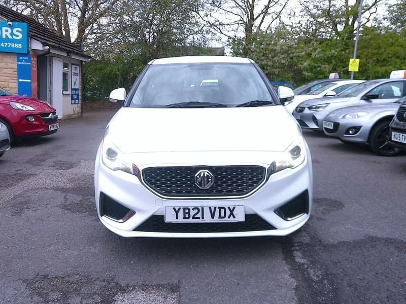 Used MG MG3 Exclusive 106 HP (77 kW) 2021 White Hatchback