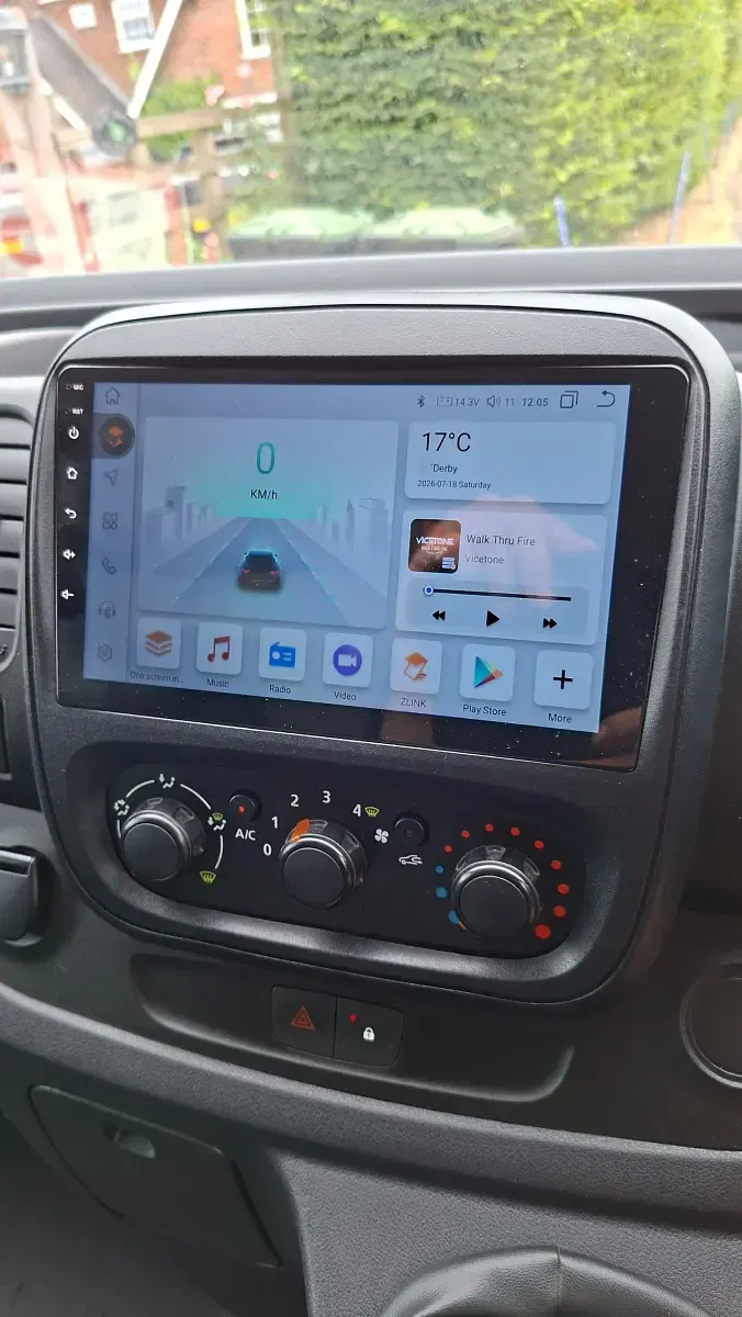 Used Renault Trafic Business 2017 White MPV
