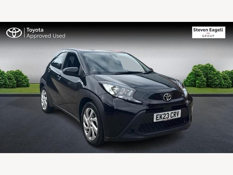 Black Used 2023 Toyota Aygo X PURE SUV | £12,082 - Image 1/3