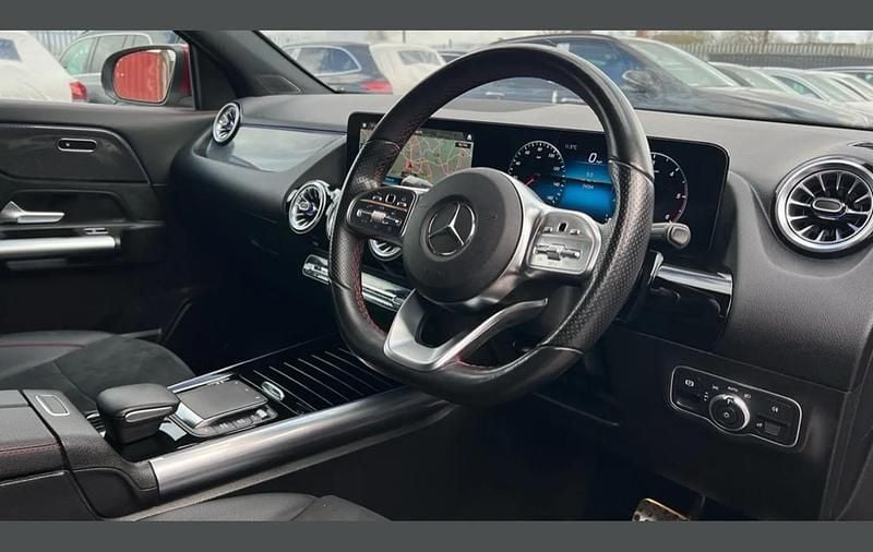 Used Mercedes GLA220 AMG Line Premium 190 HP (139 kW) 2023 Red SUV