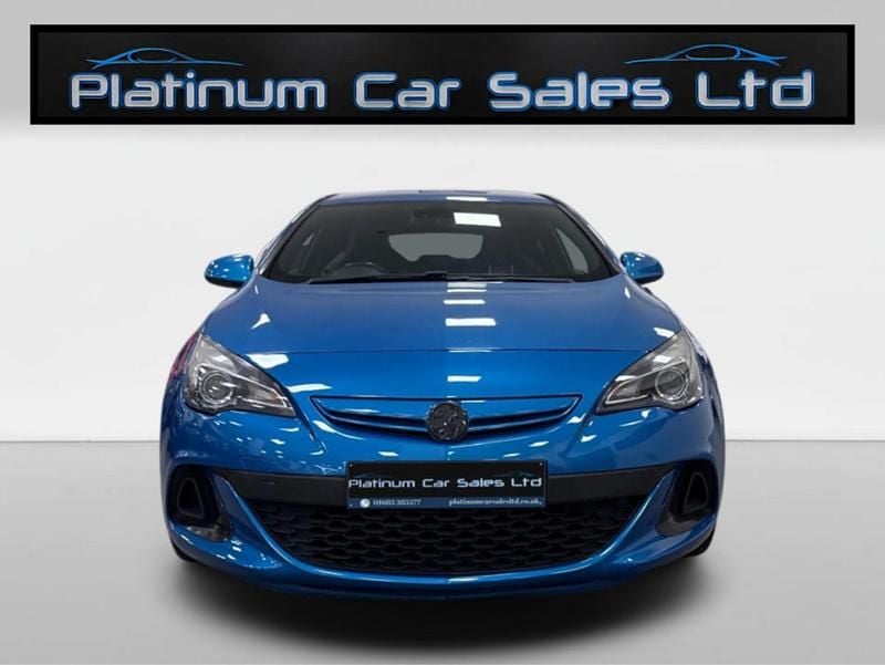 Used Vauxhall Astra GTC 280 HP (205 kW) 2013 Blue Hatchback