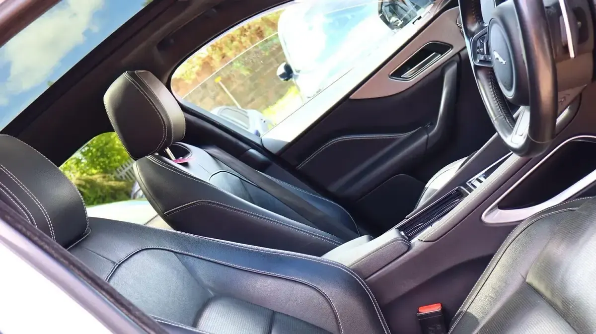 Used Jaguar F-Pace Chequered Flag 180 HP (132 kW) 2020 White SUV