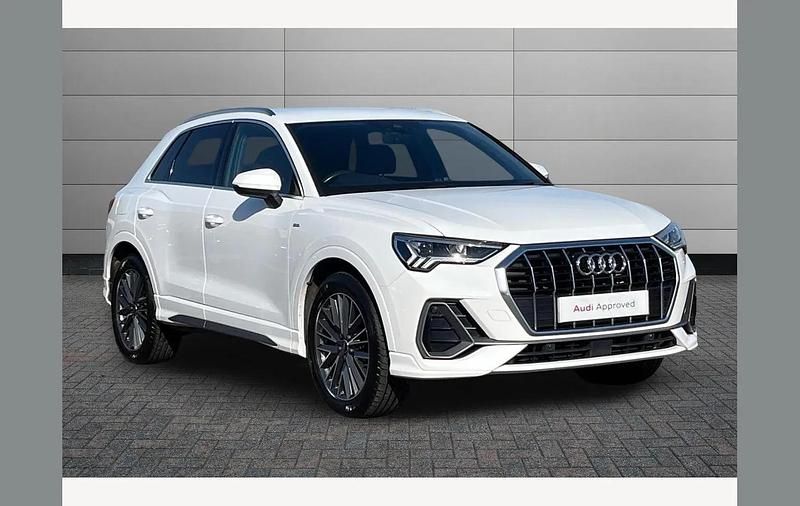 Used Audi Q3 S-Line 150 HP (110 kW) 2021 White SUV