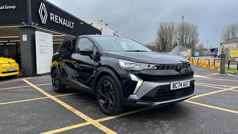 Used Renault Symbioz Iconic Esprit Alpine 143 HP (105 kW) 2025 Special metallic  diamond black  SUV