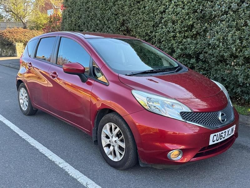 Used Nissan Note Acenta Premium 90 HP (66 kW) 2013 Red Hatchback