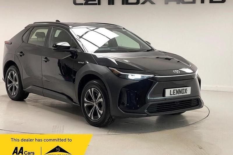 Used Toyota bZ4X PURE 150 kW (204 HP) 2022 SUV