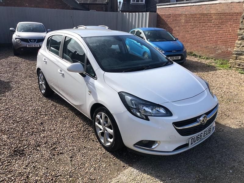 Used Vauxhall Corsa SRi 2016 White Hatchback