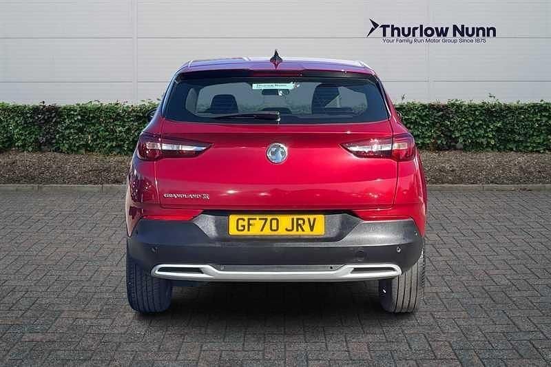 Used Vauxhall Grandland X Business Edition 130 HP (95 kW) 2020 Red SUV