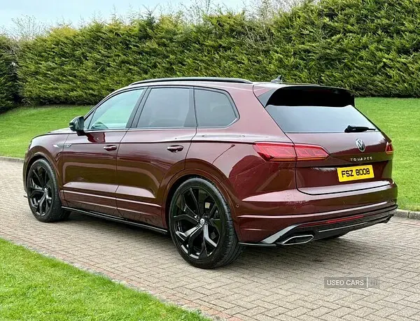 Used VW Touareg Black Edition 286 HP (210 kW) 2022 Red SUV