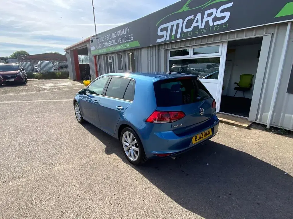 Used VW Golf VII GT 150 HP (110 kW) 2013 Blue Hatchback