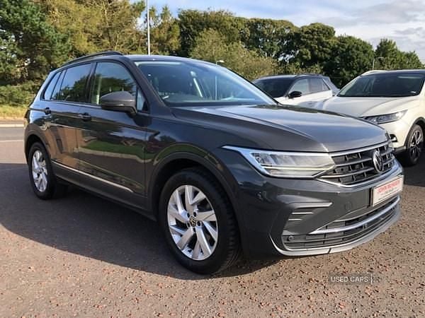 Grey Used 2021 VW Tiguan Life SUV | £17,995 (Good price) - Image 1/4