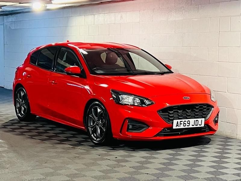 Red Used 2019 Ford Focus ST-Line Hatchback | £7,989 (Good price) - Image 1/4