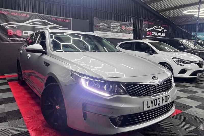 Silver Used 2017 Kia Optima 3 Estate | £8,995 (Super price) - Image 1/1