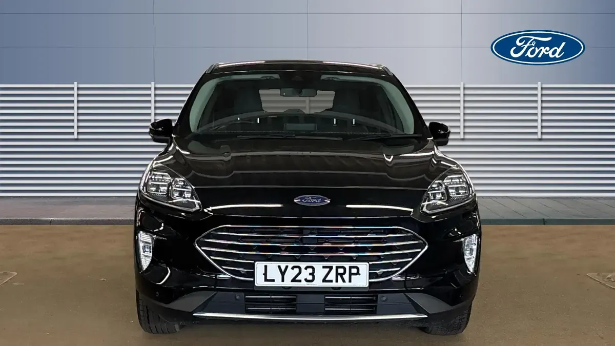 Used Ford Kuga Titanium 150 HP (110 kW) 2023 Black SUV