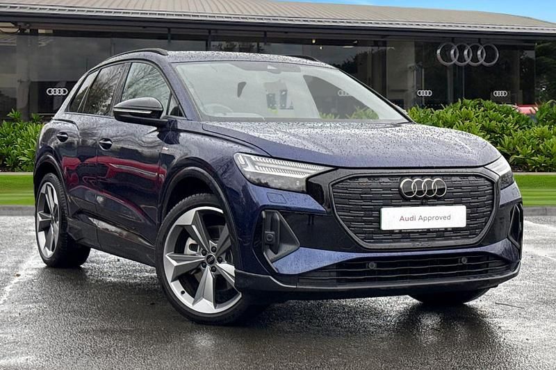Blue Used 2025 Audi Q4 e-tron Black Edition SUV | £36,450 - Image 1/4