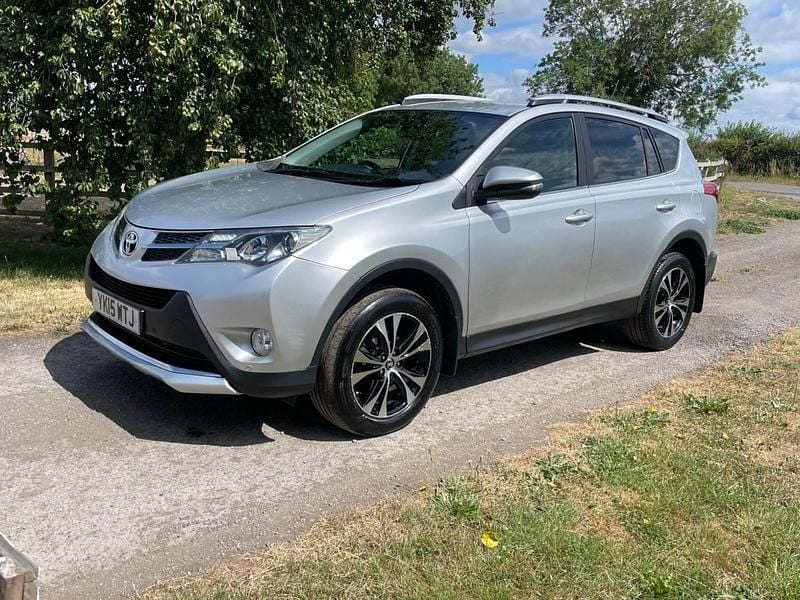 Silver Used 2015 Toyota RAV4 SUV | £10,000 (Fair price) - Image 1/4
