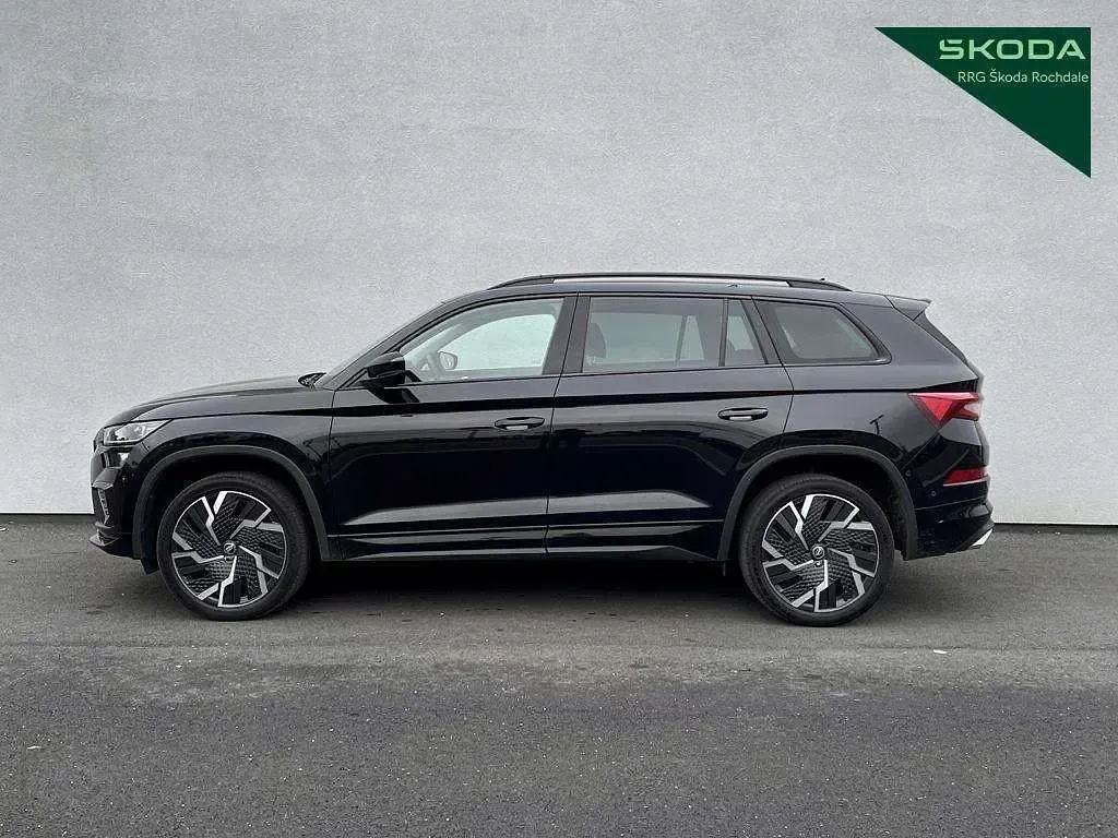 Used Skoda Kodiaq vRS 241 HP (177 kW) 2023 Black magic pearl effect SUV