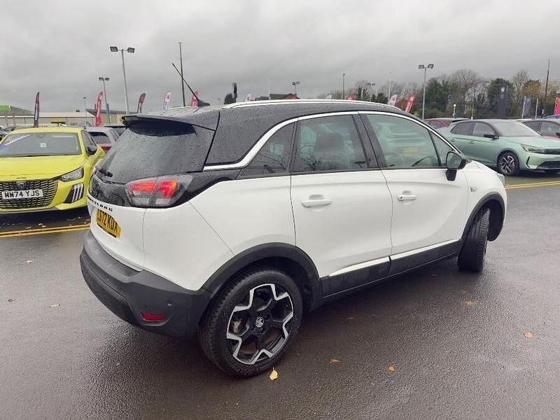 Used Vauxhall Crossland Ultimate 120 HP (88 kW) 2022 White SUV