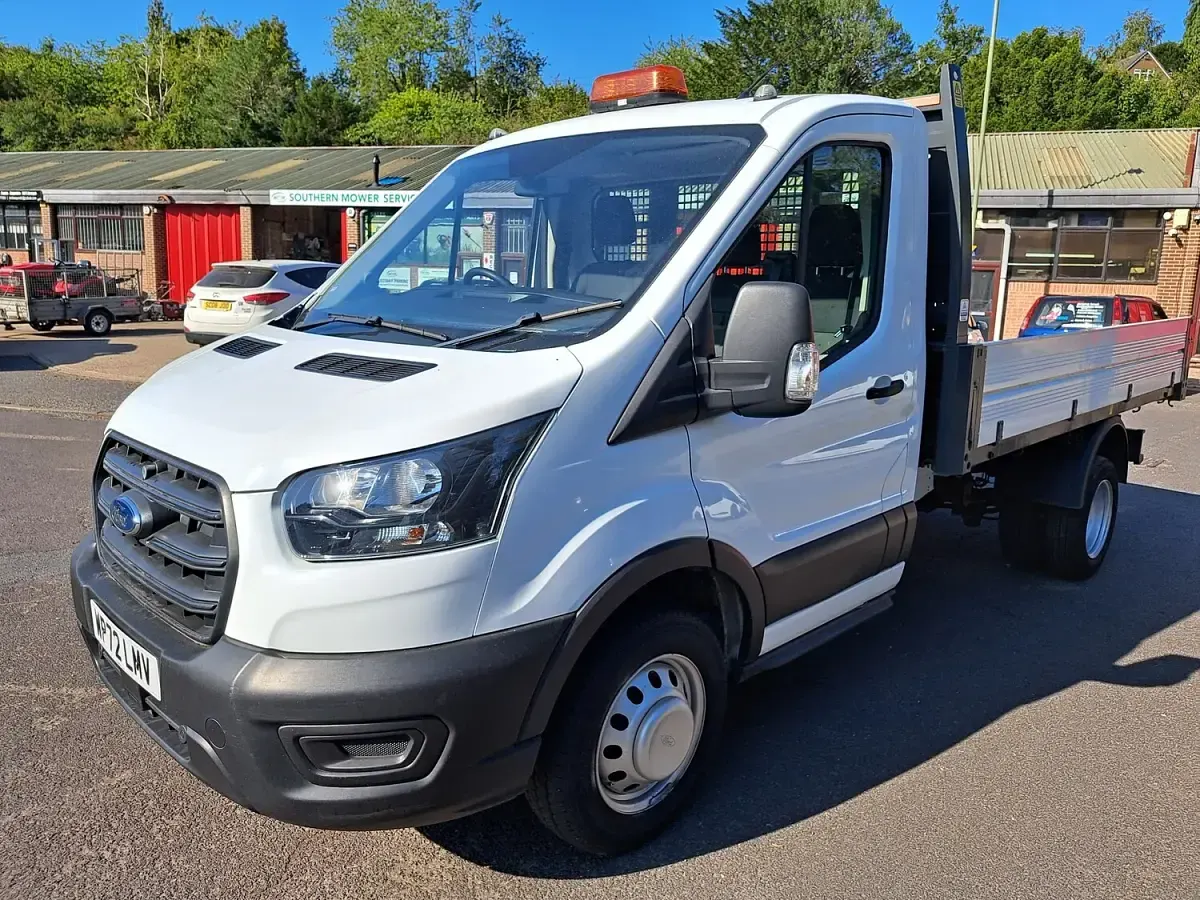 Used Ford Transit S 130 HP (95 kW) 2022 White Van