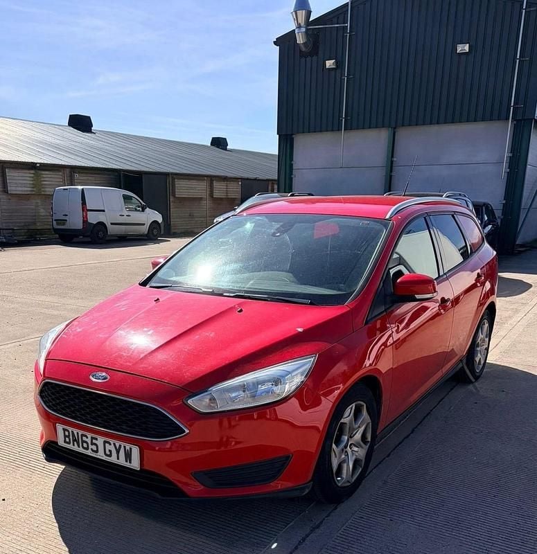 Used Ford Focus Style 2015 Red Estate