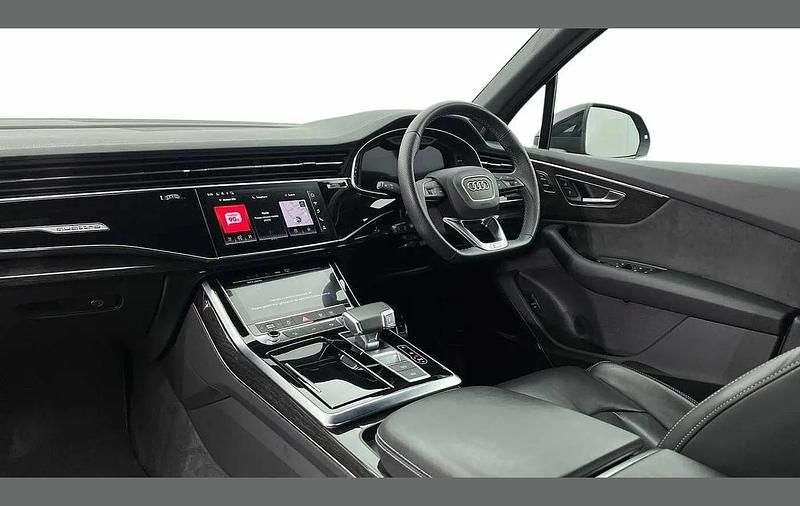 Used Audi Q7 S-Line 334 HP (245 kW) 2024 Blue SUV