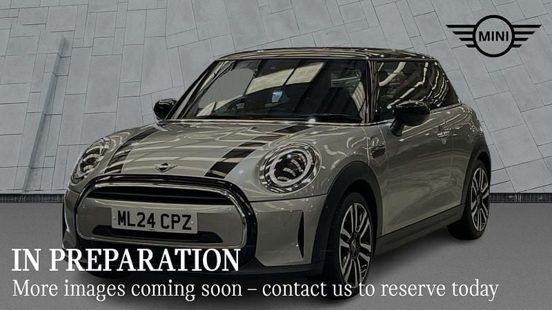 Used Mini Cooper Exclusive 134 HP (98 kW) 2024 Silver Hatchback