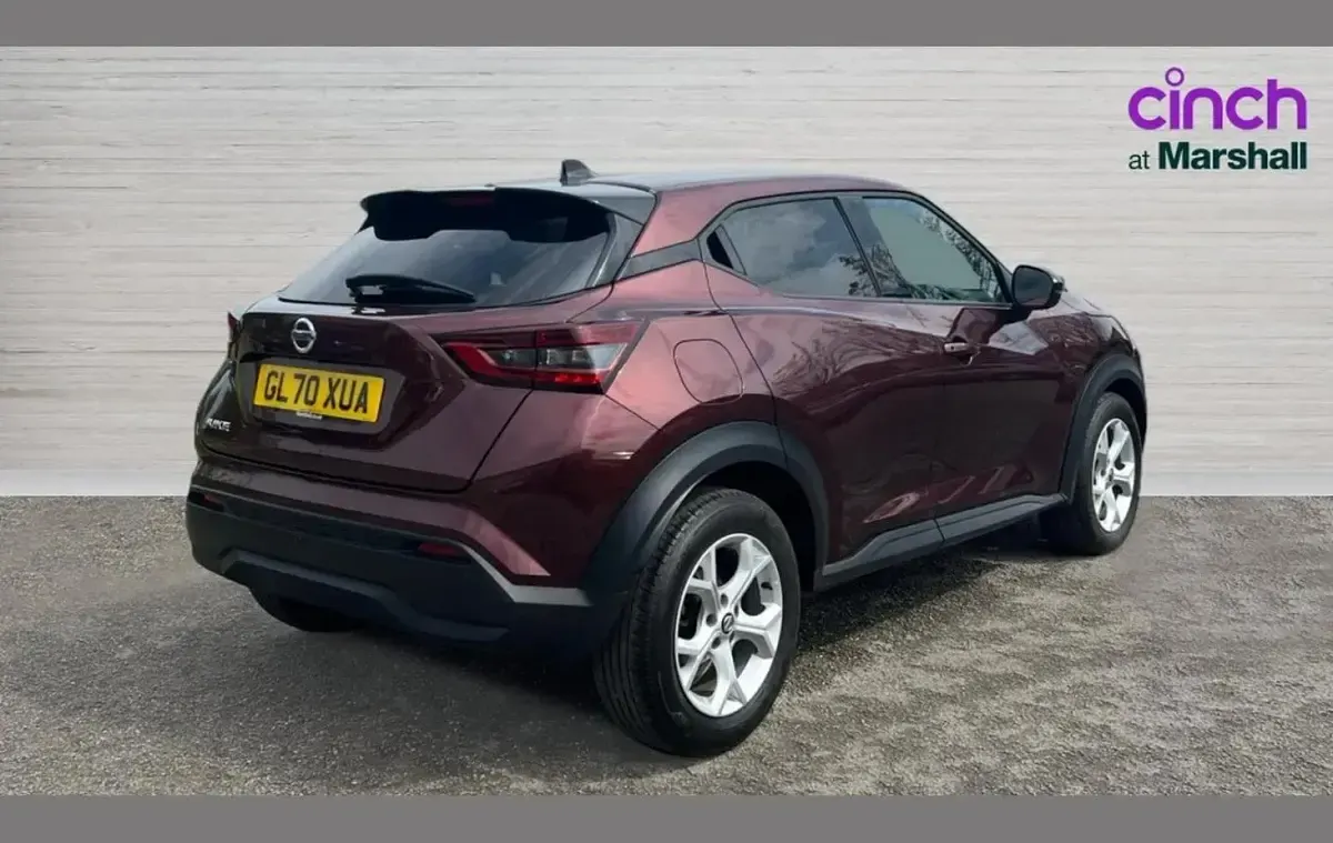 Used Nissan Juke N-Connecta 114 HP (83 kW) 2020 Red SUV
