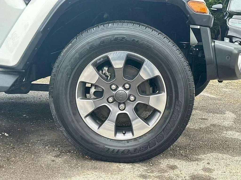 Usado Jeep Wrangler Overland 270 HP (198 kW) 2020 Branco SUV