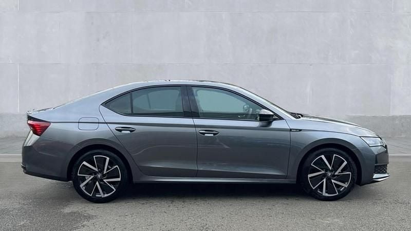 New Skoda Octavia SportLine 150 HP (110 kW) 2026 Graphite grey metallic Hatchback