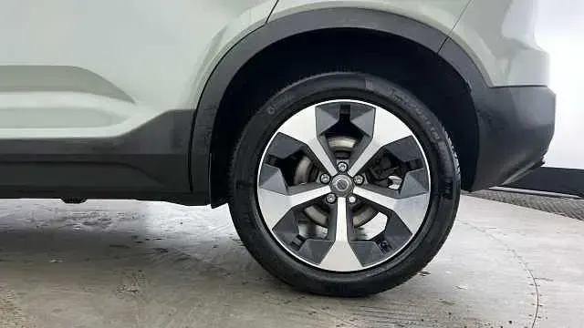 Used Volvo XC40 Plus 161 HP (118 kW) 2023 SUV