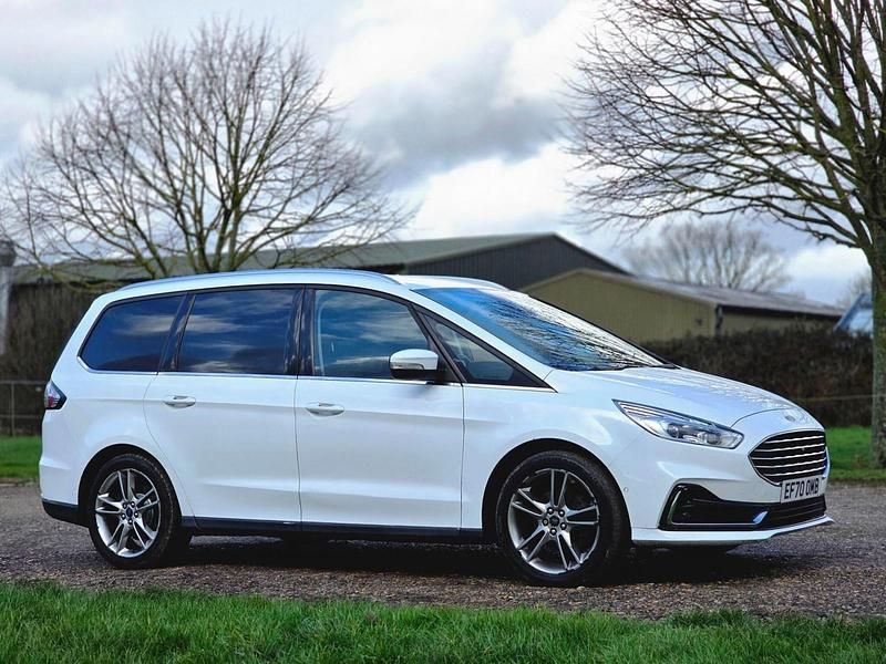Usado Ford Galaxy Titanium 190 HP (139 kW) 2021 Branco Monovolume