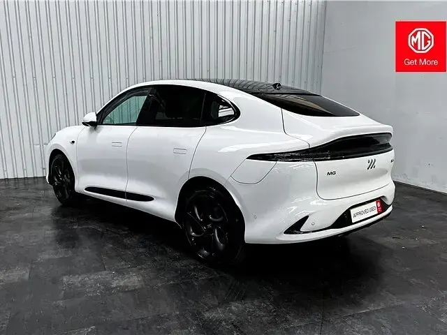 Used MG IM6 553 kW (752 HP) 2025 White SUV