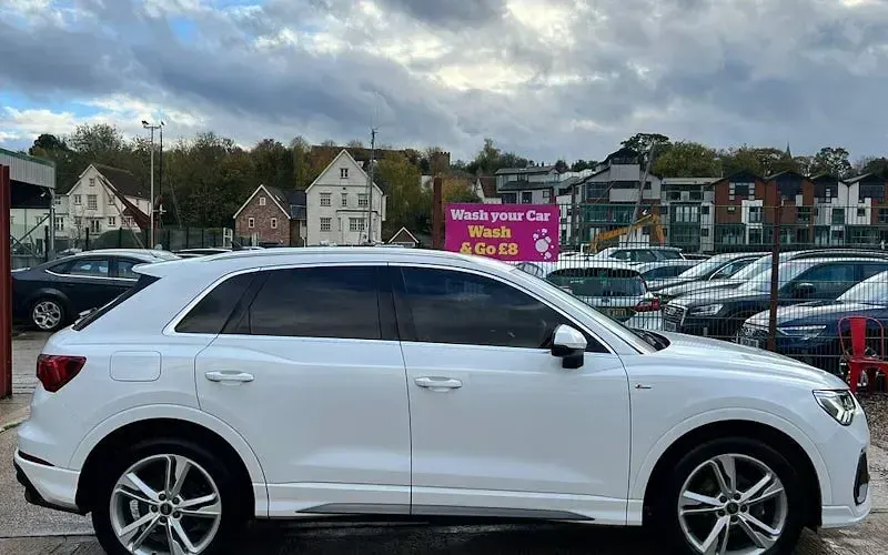 Begagnad Audi Q3 S-Line 150 HK (110 kW) 2023 SUV
