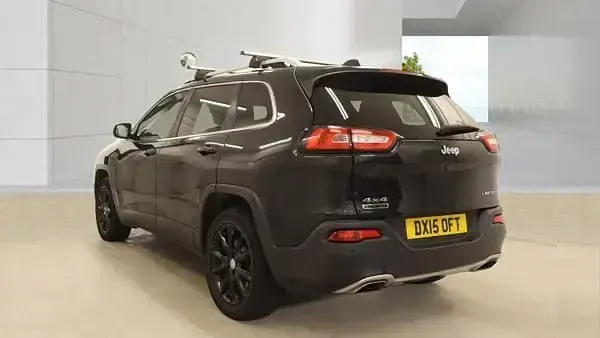 Used Jeep Cherokee Limited 170 HP (125 kW) 2015 Black SUV
