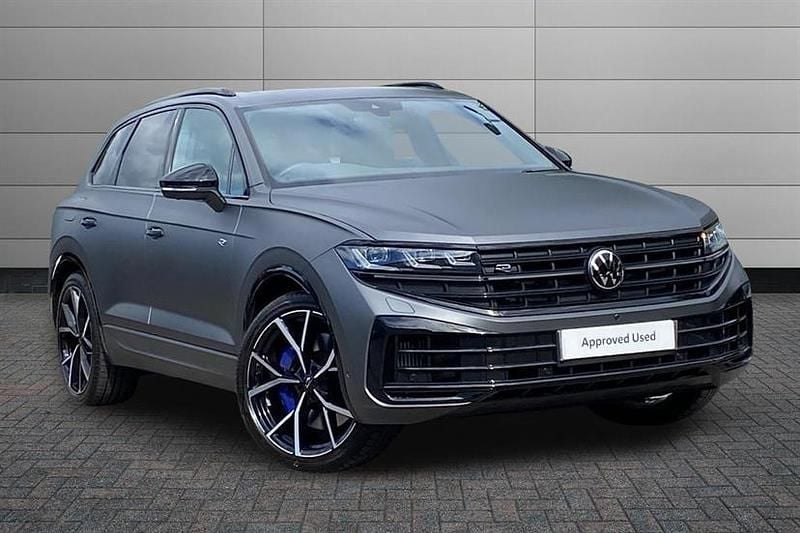 Silicon grey Used 2025 VW Touareg R SUV | £69,395 - Image 1/4