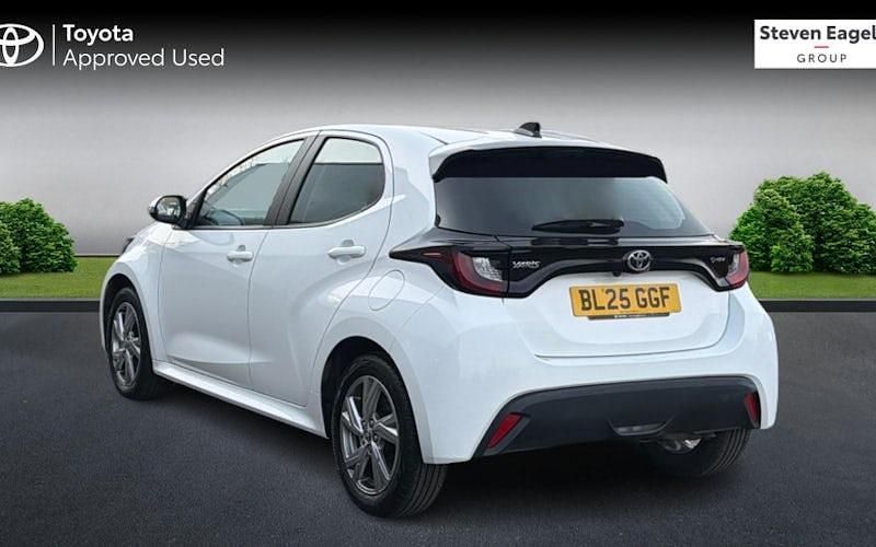 Used Toyota Yaris Hybrid 116 HP (85 kW) 2026 Hatchback