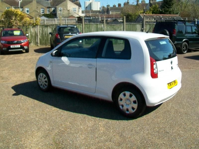 Image 4/4