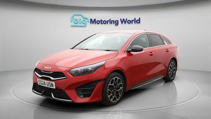 Used Kia ProCeed GT-Line 158 HP (116 kW) 2024 Red Estate