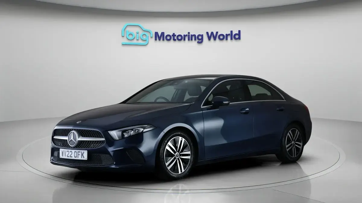 Used Mercedes A200 163 HP (119 kW) 2022 Blue Sedan