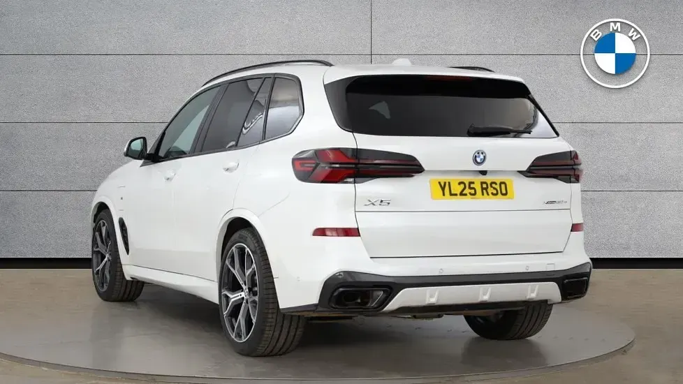 Used BMW X5 M Sport 482 HP (354 kW) 2025 White SUV
