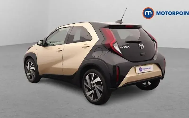 Used Toyota Aygo X 72 HP (52 kW) 2025 SUV