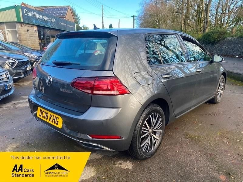 Used VW Golf VII SE 115 HP (84 kW) 2018 Grey Hatchback