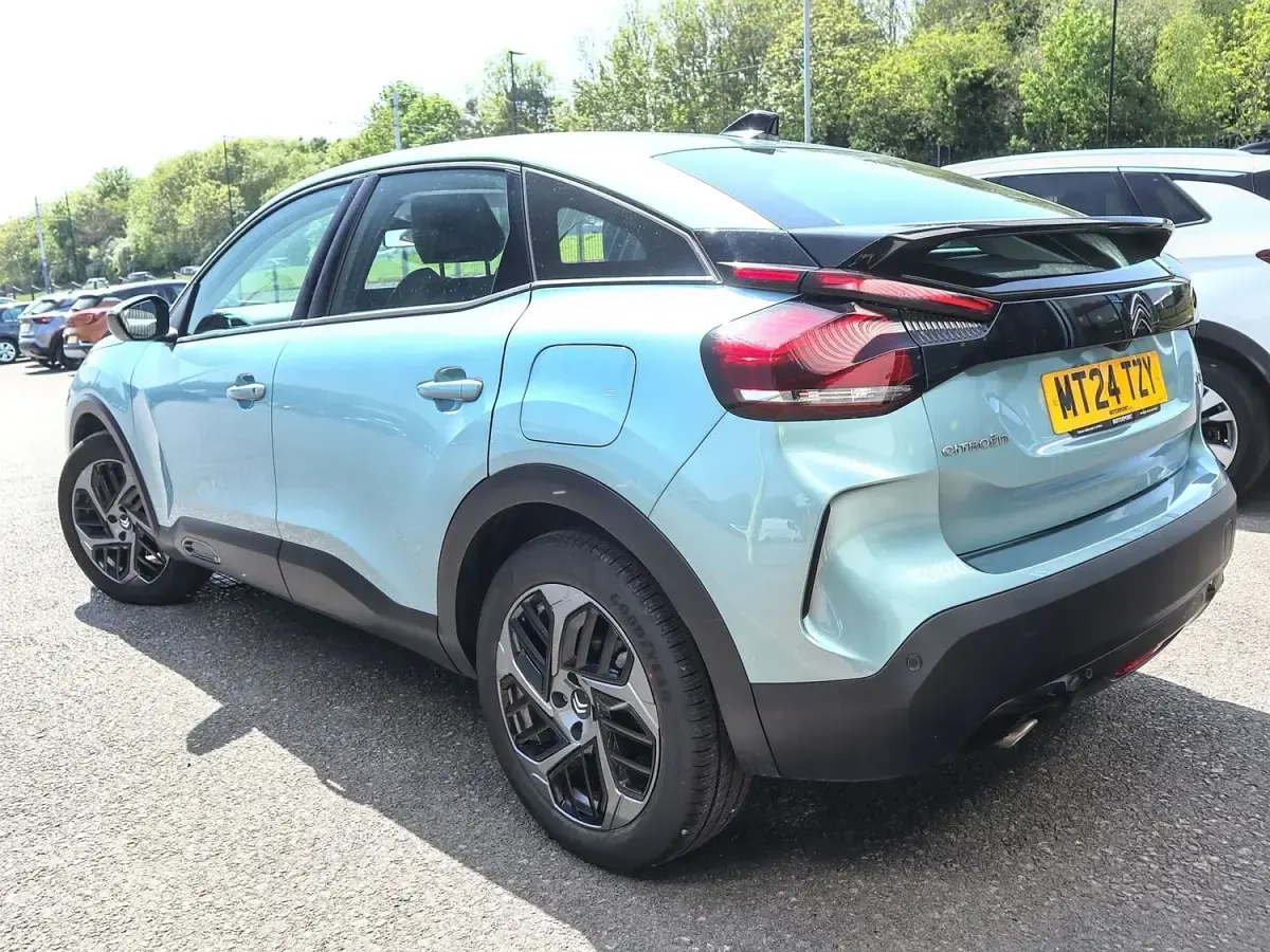 Używany Citroën C4 PureTech 2024 Niebieski SUV